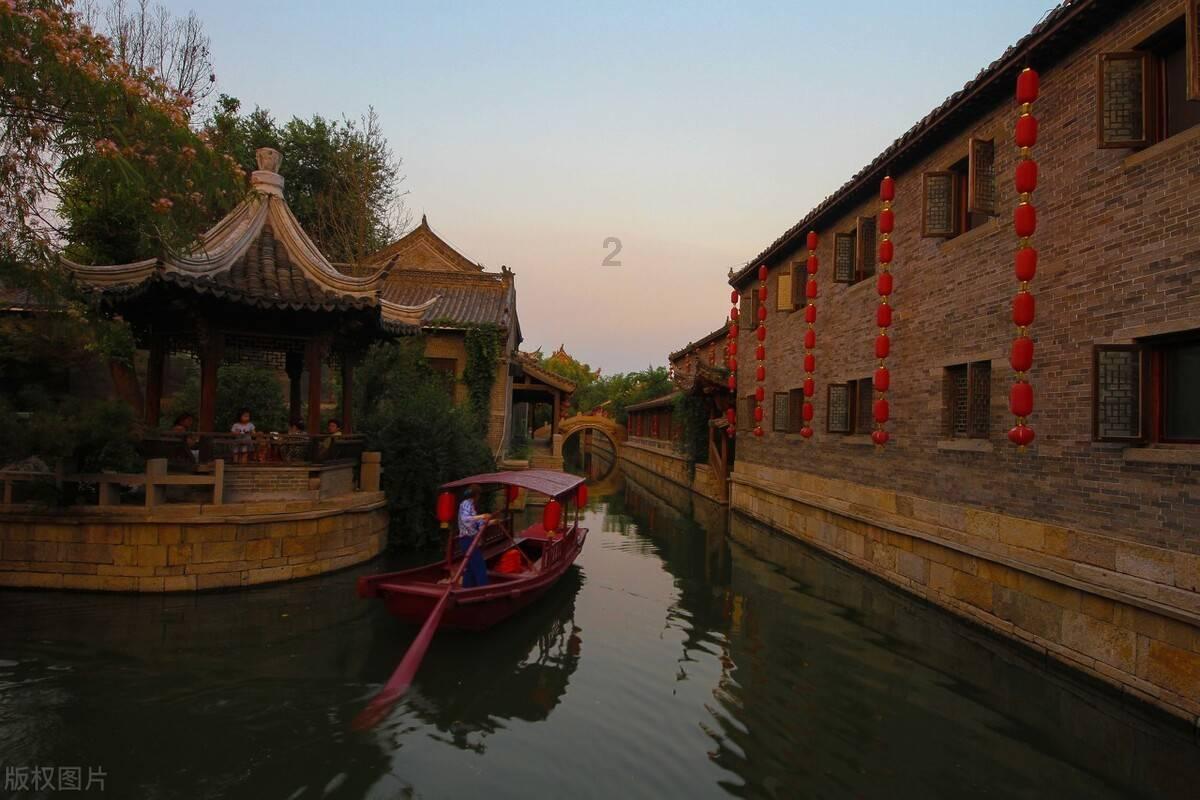 为什么20多万买个BBA容易被人看不起？游戏画面